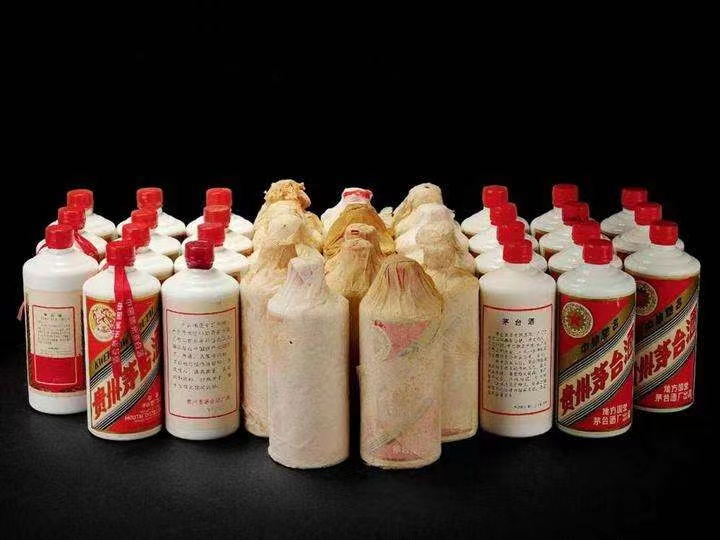 新干日照岚山回收酒价格哪里回收(附近上门回收茅台酒）?